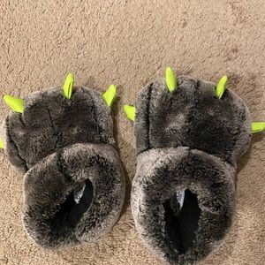 Capellini New York Big Kid slippers